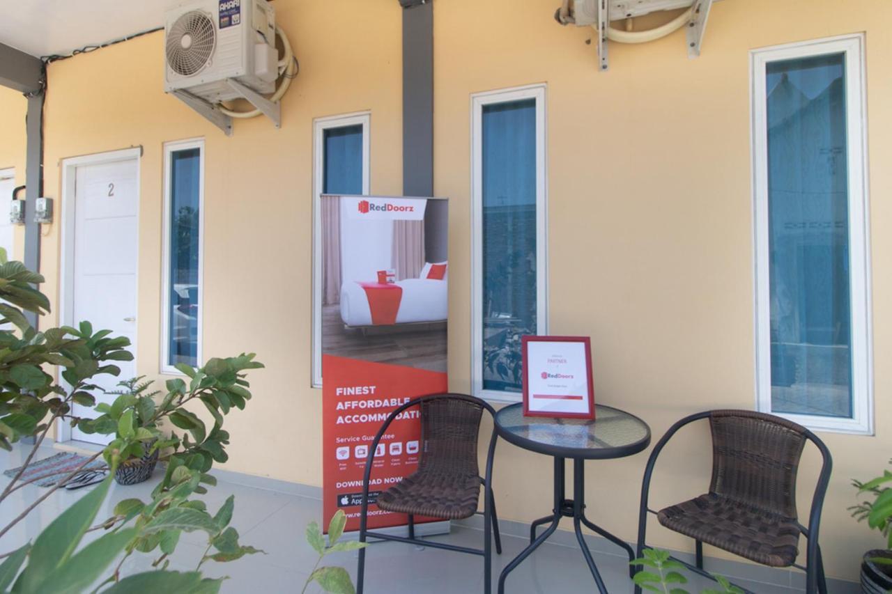 Reddoorz Syariah At Winong Nganjuk Hotel Exterior foto